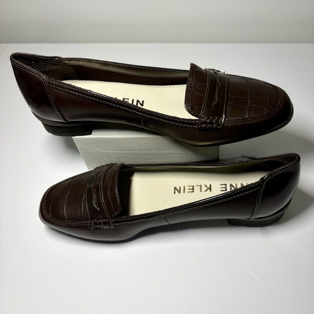 NEW WOMEN'S ANNE KLEIN PENNY LOAFERS BROWN SIZE 7 M Office Preppy Croc